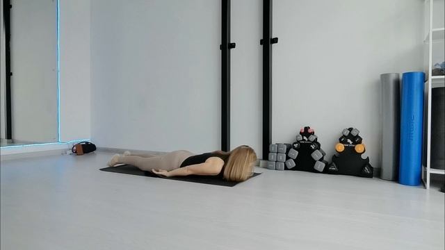 Общеукрепляющая практика для спины и таза - 35 минут, от 07.04.26 #вечерняяпрактика, #дляначинающих