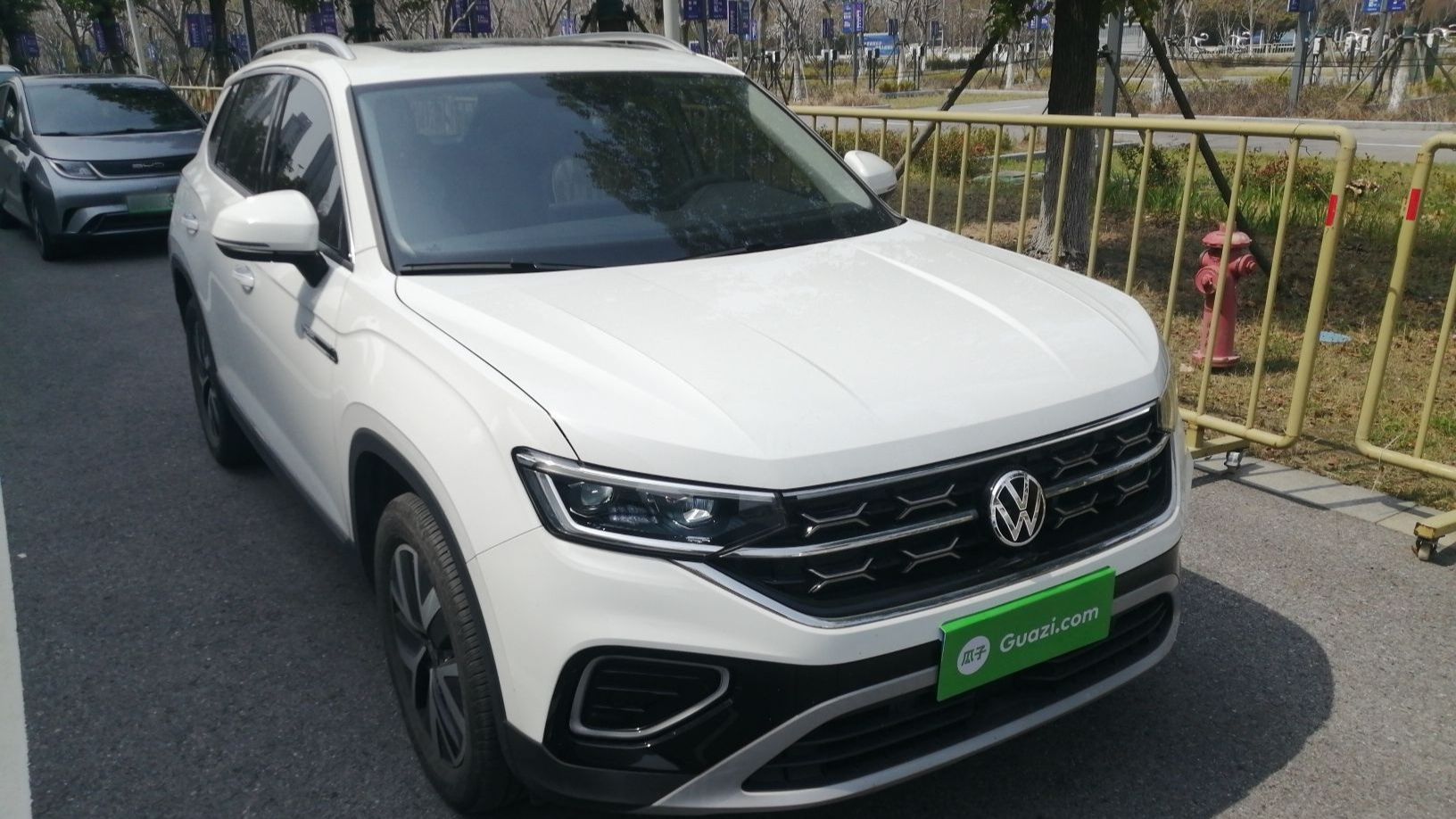 Volkswagen Tayron 2023 1.4T FWD Luxury Plus Advanced Edition. Китайский осмотр