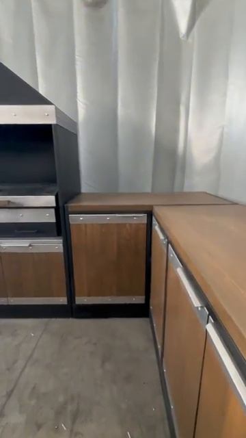 Новинка в SafaMaster. Мангальный комплекс с барной стойкой