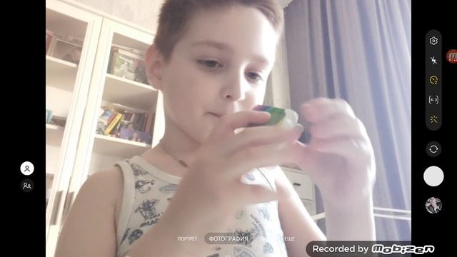 ем шарики белые и оранжевые 10/🔟