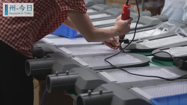 ПРОИЗВОДСТВО УЛИЧНЫХ СВЕТИЛЬНИКОВ | Станки и оборудование | Литье металла | ПОИСК ЗАВОДА В КИТАЕ