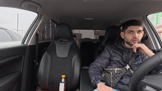 почему вы остаетесь в такси?