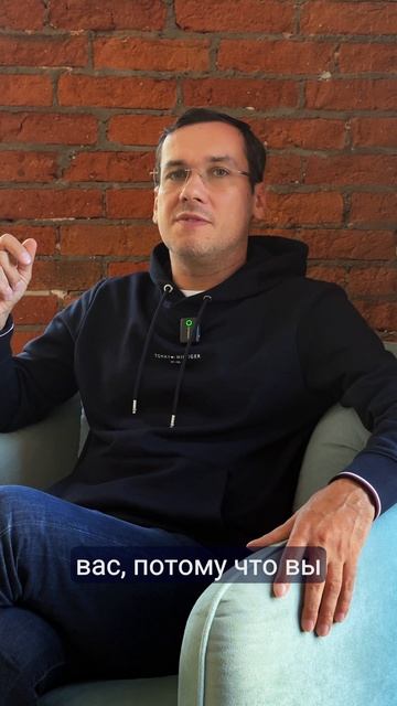 Коллеги не добавили в чат. Что делать?