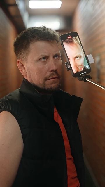 Руби Рот помог Корбэну Далласу