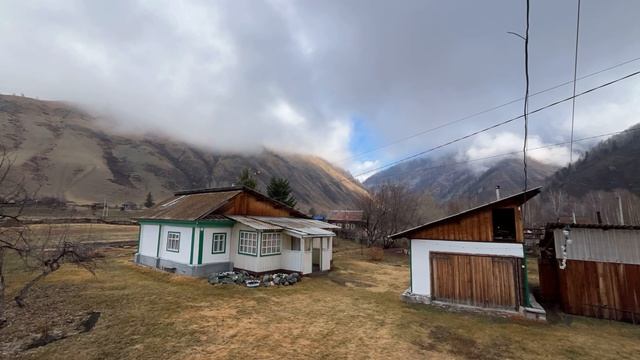 С приходом весны наконец-то снова можно наблюдать за облаками, перетекающими через горы!✨😍