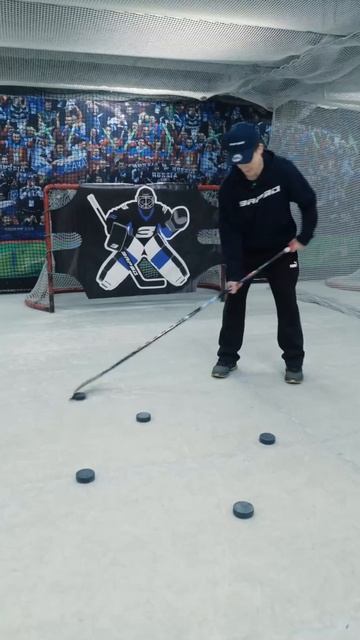 🏒 Что делает Артемий Кузнецов перед каждой игрой 👀