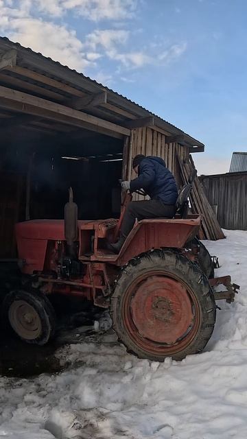 Т-25 после зимней спячки!