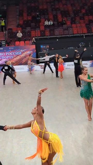 Чемпионат России по спортивным бальным танцам 2026. Сеньоры 1.10 танцев. Финал. Румба.