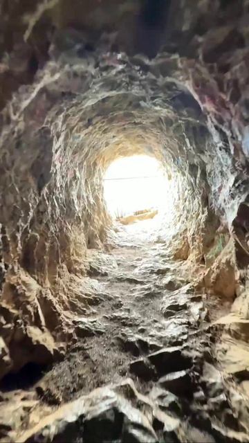 Тоннель сквозь Генуэзскую скалу в Гурзуфе ⛰