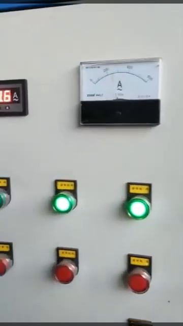 Станок YMPJ1300-600, измельчает крупные куски древесины в мелкую щепу