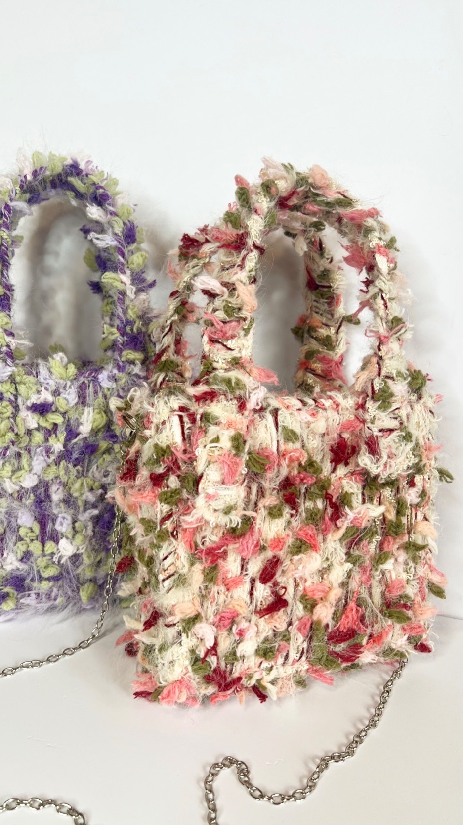 Сумочка на канве