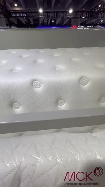 Высокоскоростная многоигольная машина HC-4000