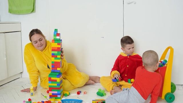 97 Ребенок работает в полиции и раскрывает преступление, связанное с кражей телефона