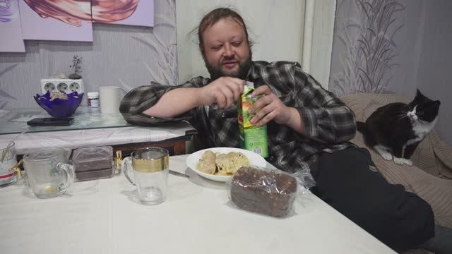 Кушаем капусту с мясом Всю ночь лепили ПОДВАЛ ИЛЬИЧА