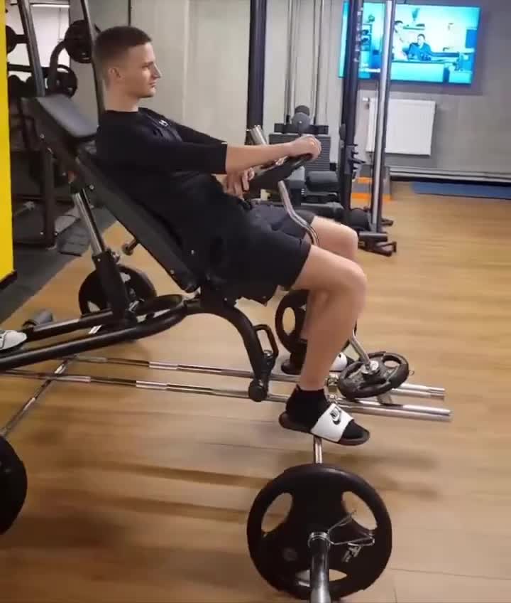 После утренней разминки едем на работу с DDC