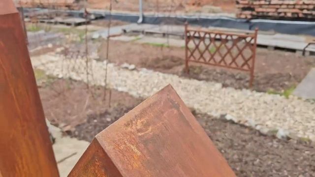 Видео от Кузница Qgarden