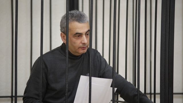 Почему Шлосберг все еще в СИЗО / Эхо Псковы