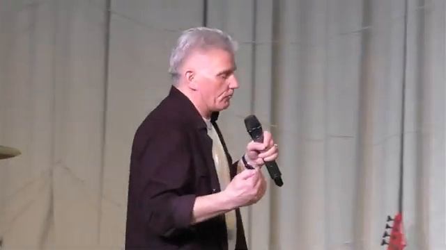 Краеугольный камень. Ю.Дегтярь. 5.04.26.