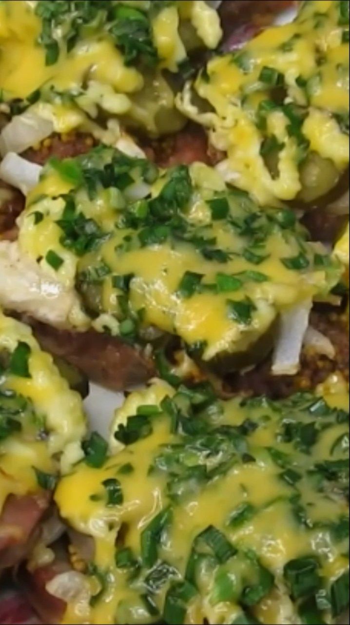 Мясо так ещё не готовила. Отклоняюсь от привычного мяса по-французски. Интересное сочетание у меня.