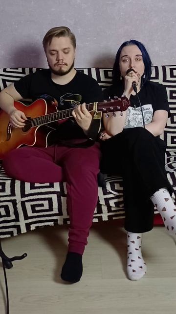 Кричишь на переполненной площади (#стихи - Анастасия Купана, #гитара - Даниил Редаков)