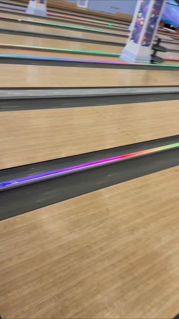 наше участие в турнире по боулингу