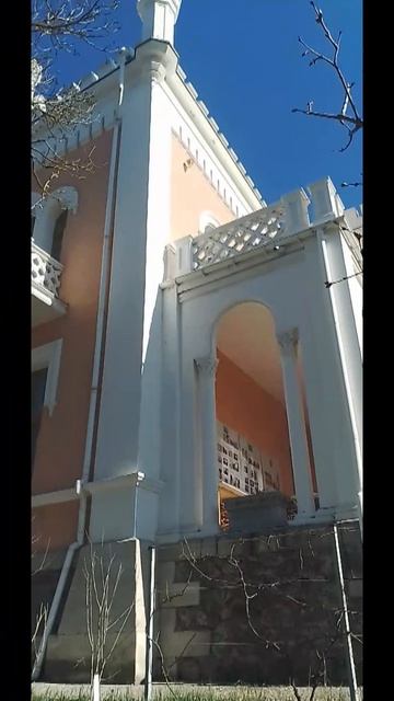 Весна в Замке