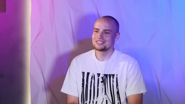 ИВАН ЗОЛО Vs ХЕЙТЕРЫ *ХАЙП на СЛАБОУМИИ?