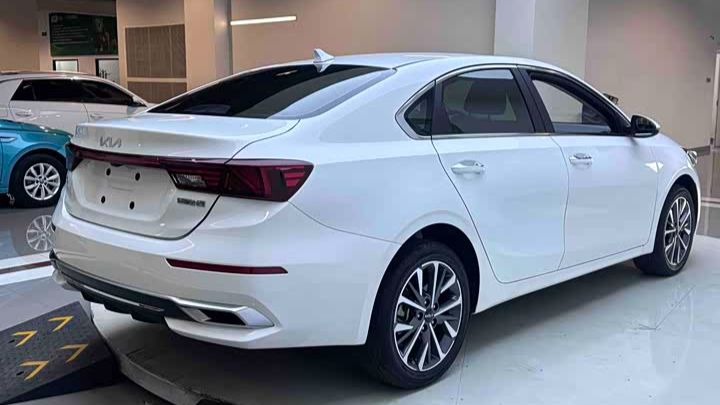 КИА К-3. Обзор автомобиля. ДОСТУПНО ДЛЯ ЗАКАЗА!!!