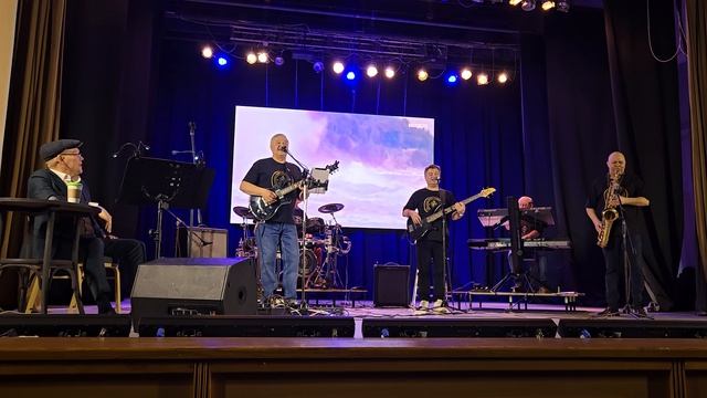 Обручальное кольцо,  ВИА Генеральный секретарь