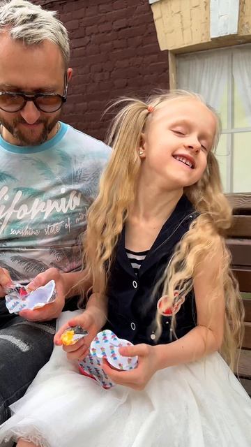 Открыли турецкий киндер 🙌🤣