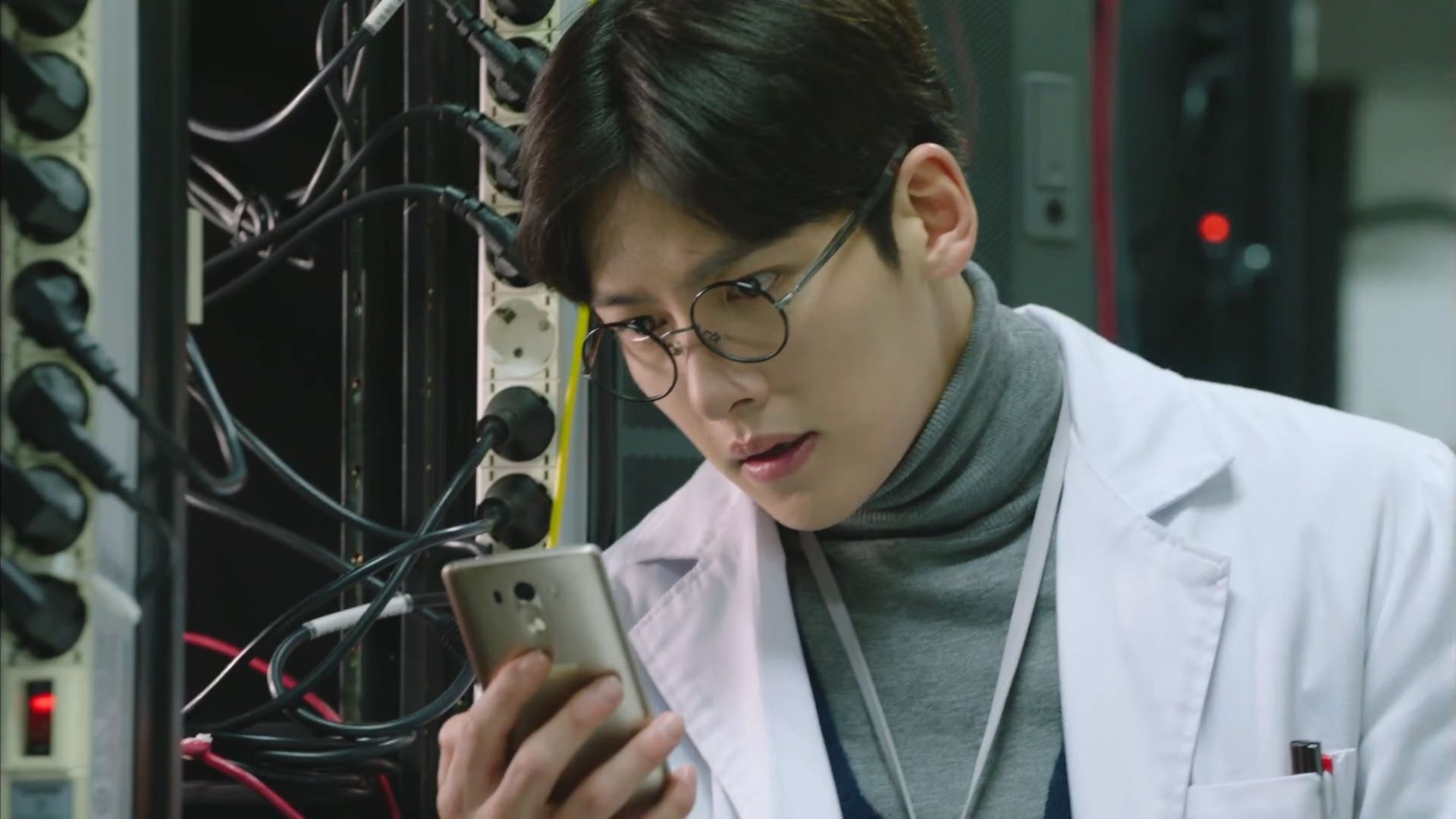 Хилер. Чжи Чан Ук (фото)