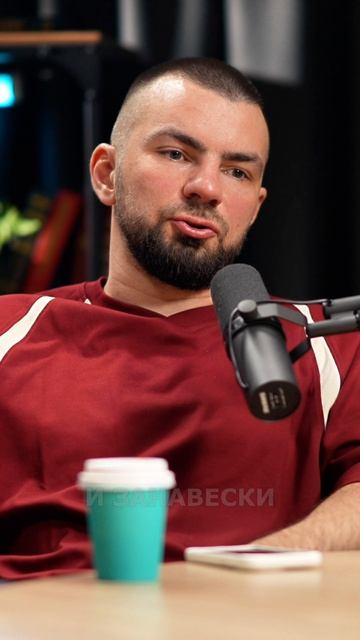 Минусы натяжных потолков