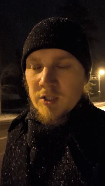 Друзья, а Вам удаётся быть в Храме во время Страстной седмицы?