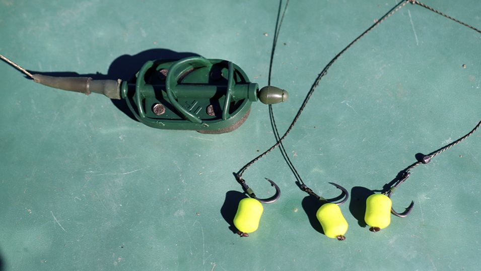 Рыбалка на флэт фидер активный клёв сазана весной 2026