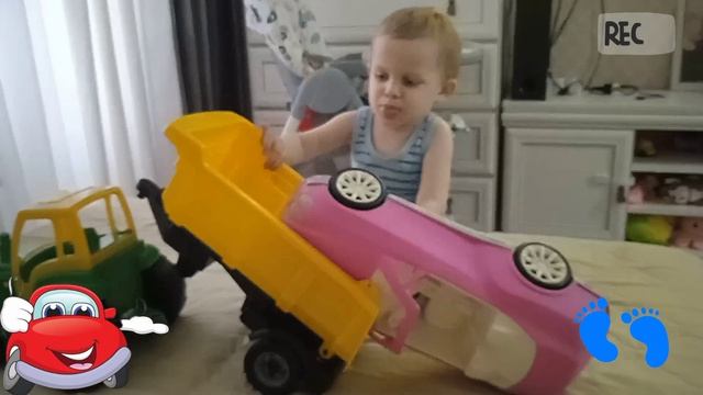 Яруша и мир машинок😆