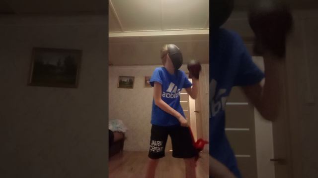 странные вещи походу к нам пришёл убиться часть первая