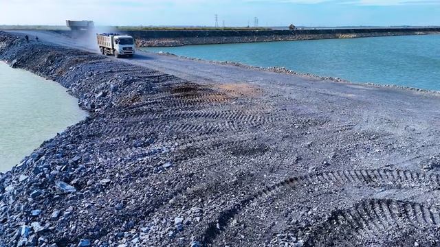 EP04! New Project Of Pouring Rocks Into The Deep Lake Water  With A Team Of Machinery Working Skillf