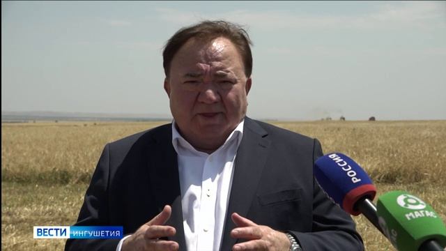 Поздравления по случаю дня рождения сегодня принимает Глава Ингушетии Махмуд-Али Калиматов