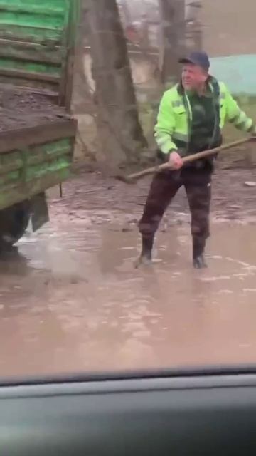 В Подмосковье ямочный ремонт вышел на новый уровень🙈