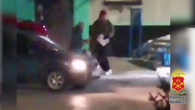 В Новокузнецке перед судом предстанет курьер из Барнаула,пытавшийся похитить у пенсионерки деньги