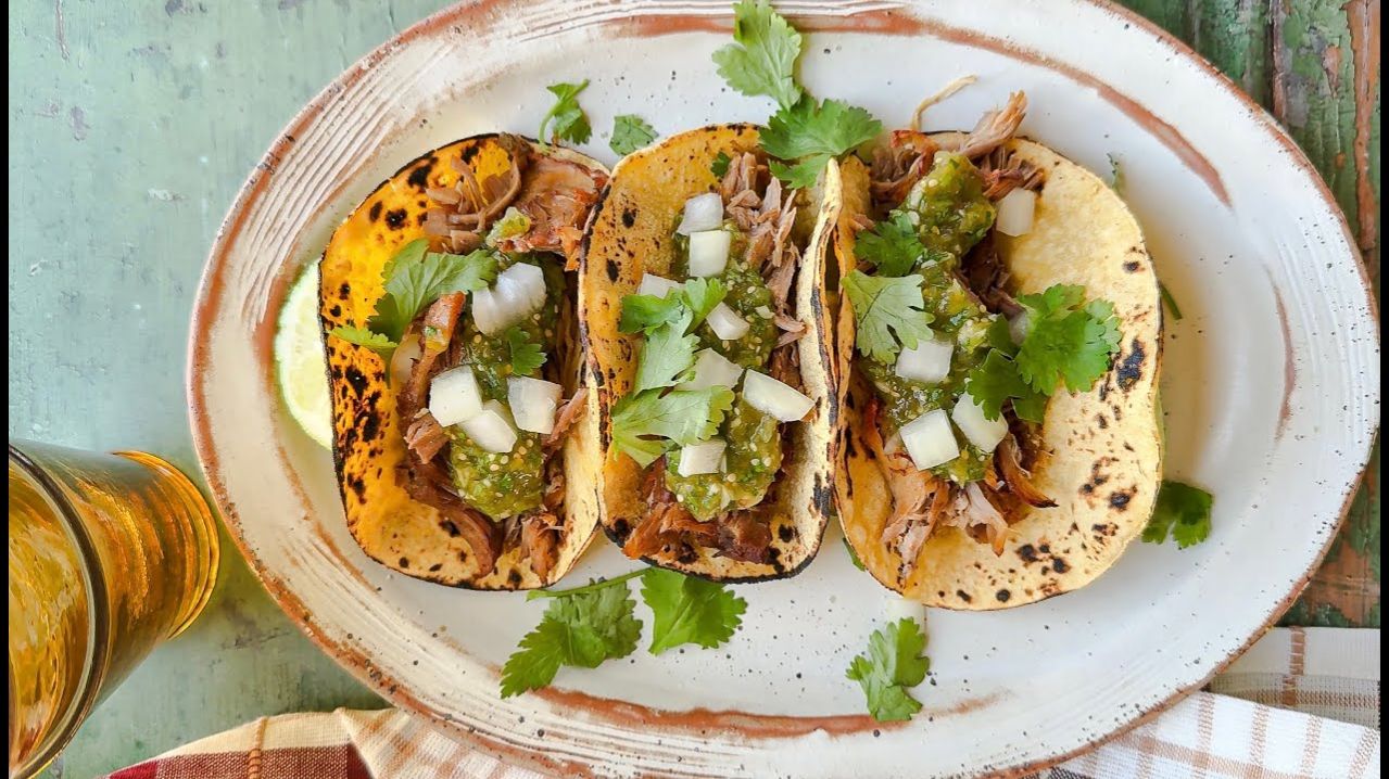 Лёгкий рецепт карнитас: готовим в мультиварке без усилий