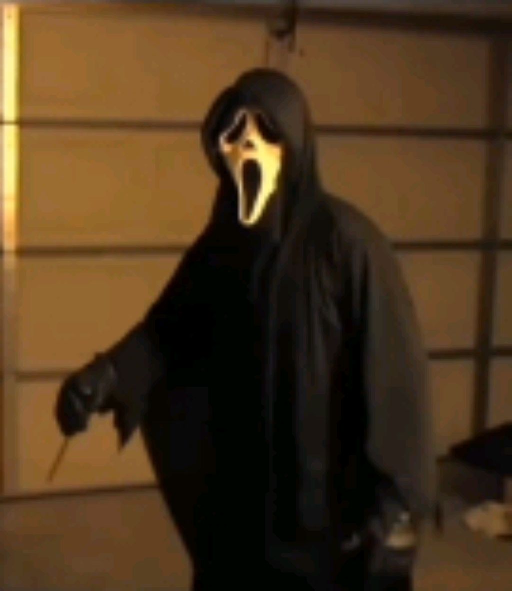 походу ко мне пришёл Джейсон Вурхиз