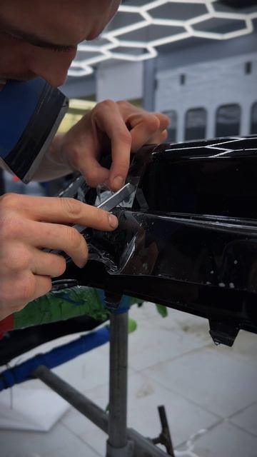 Оклейка зоны риска