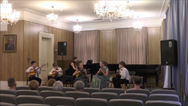Отчётный окружной концерт струнных народных инструментов ЦАО 04.04.2026
