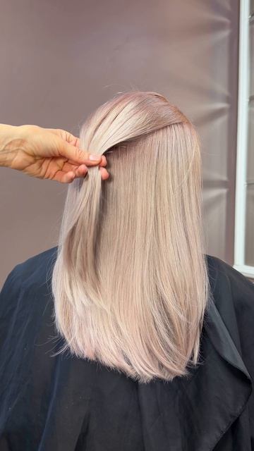 Блонд в оттенке Creamy Pink