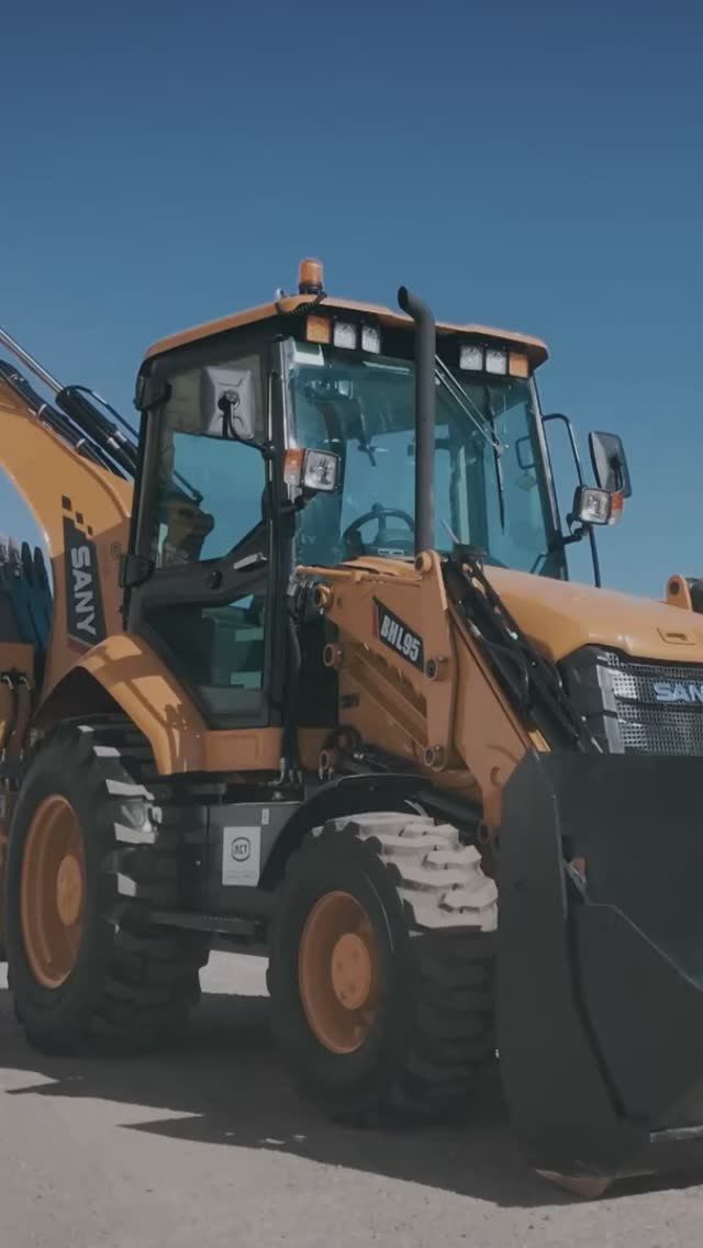 Отзыв клиента об экскаваторе-погрузчике Sany BHL95