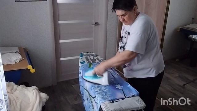 А каким бы вы  покрасили яйца из моих четырёх вариантов? /как живут в русской деревне...