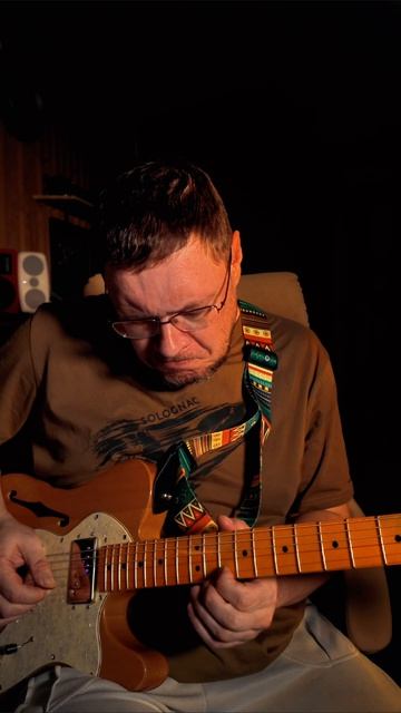 Пишу гитарку к песенке Баба Яга! #dimaya #fender #guitar #музыка