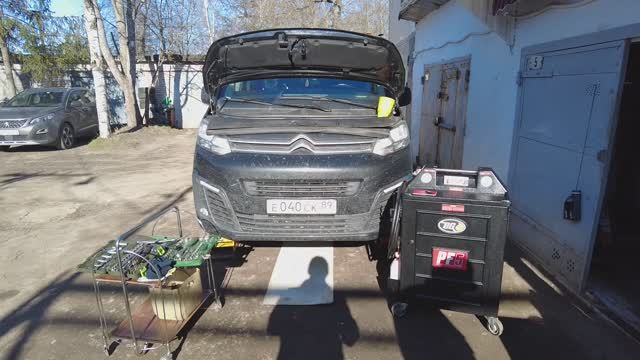 Citroen Spacetourer Полная аппаратная замена масла в АКПП Peugeot Traveller с присадкой ArmActiv