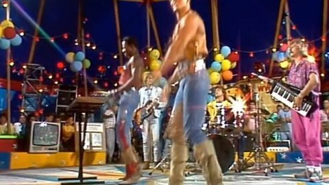 London Boys - I'm Gonna Give My Heart (WWF-Club, 19th of May 1989)